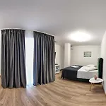Szálloda Emma S R L Bukarest