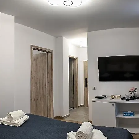 Emma Colentina Hotel