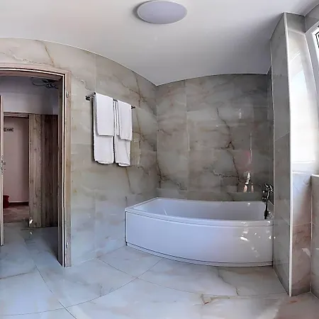 Hotel Emma S R L Bucharest