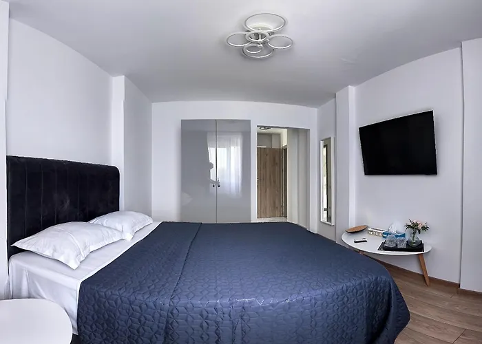 Emma Colentina Hotel 4*