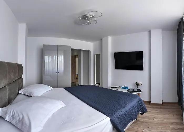 Hotel Emma S R L 4* Bucharest